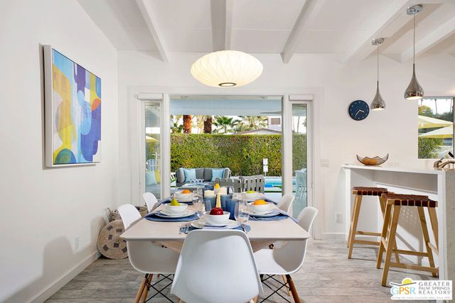 1890 E Amado Road, Palm Springs, CA 92262