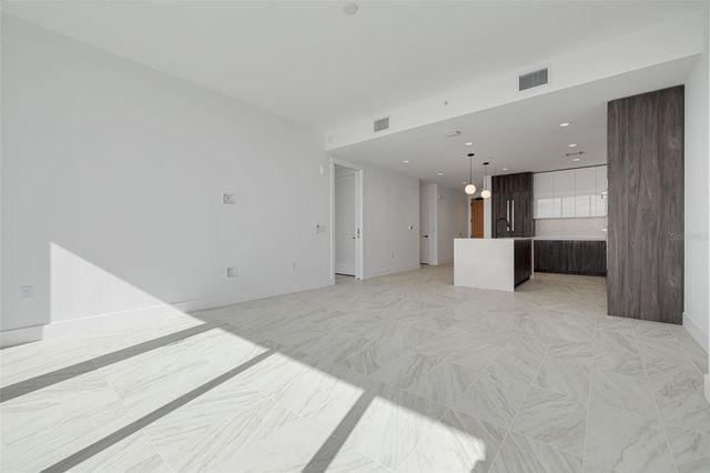 777 3RD AVENUE N 1507, St Petersburg, FL 33701