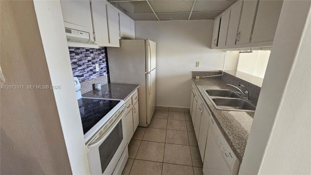 8000 SW 149th Avenue A411, Miami, FL 33193