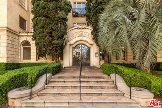 109 N Sycamore Avenue 102, Los Angeles, CA 90036