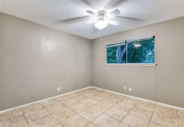 10801 Lanshire DR A, Austin, TX 78758