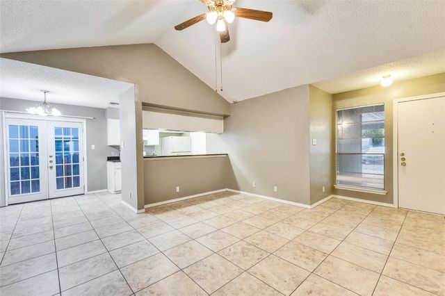 10801 Lanshire DR A, Austin, TX 78758