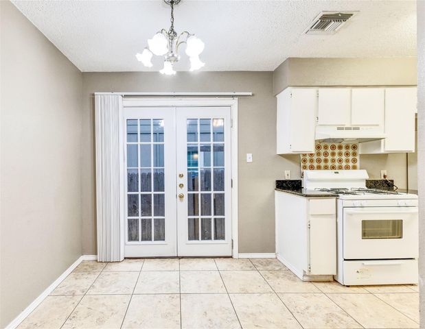 10801 Lanshire DR A, Austin, TX 78758