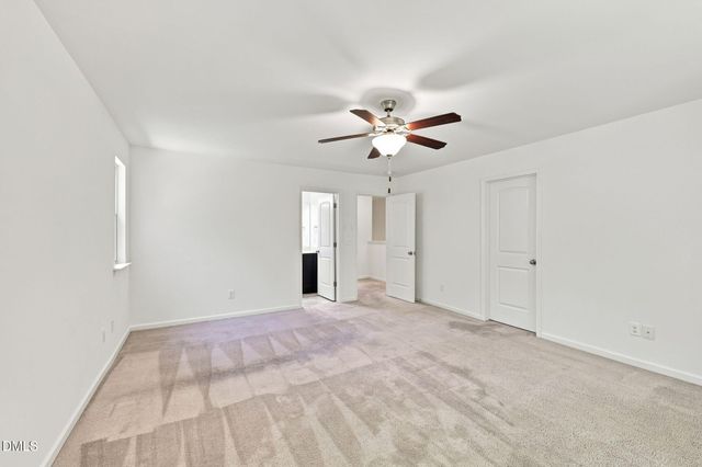 125 Hill Shore Lane, Clayton, NC 27527