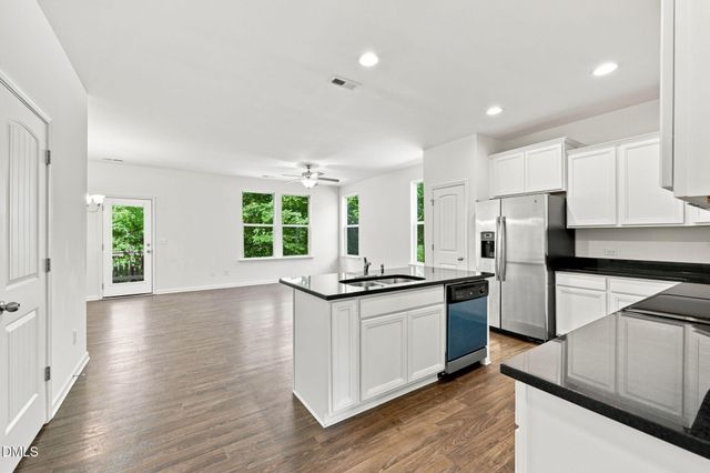 125 Hill Shore Lane, Clayton, NC 27527