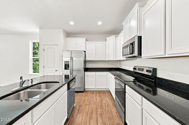 125 Hill Shore Lane, Clayton, NC 27527