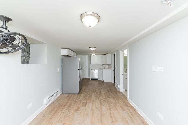 1431 W Flournoy Street G, Chicago, IL 60607