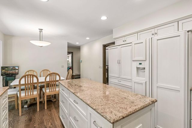 14805 Minnehaha Place, Wayzata, MN 55391