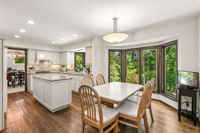 14805 Minnehaha Place, Wayzata, MN 55391