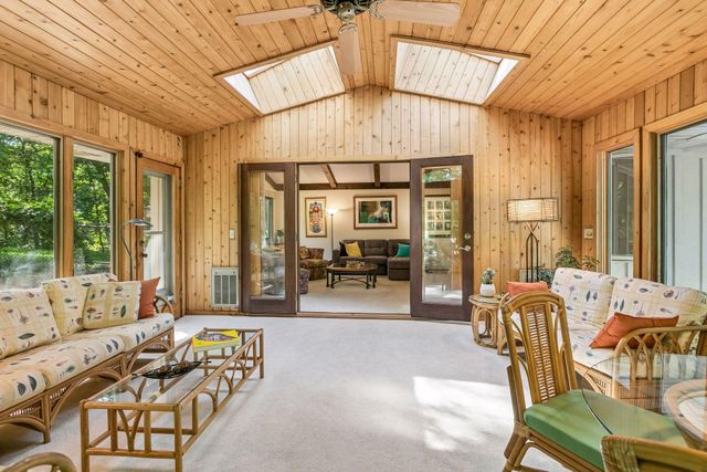 14805 Minnehaha Place, Wayzata, MN 55391