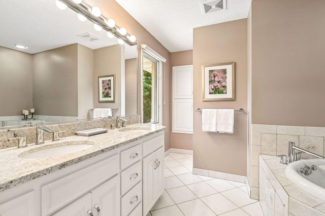 14805 Minnehaha Place, Wayzata, MN 55391