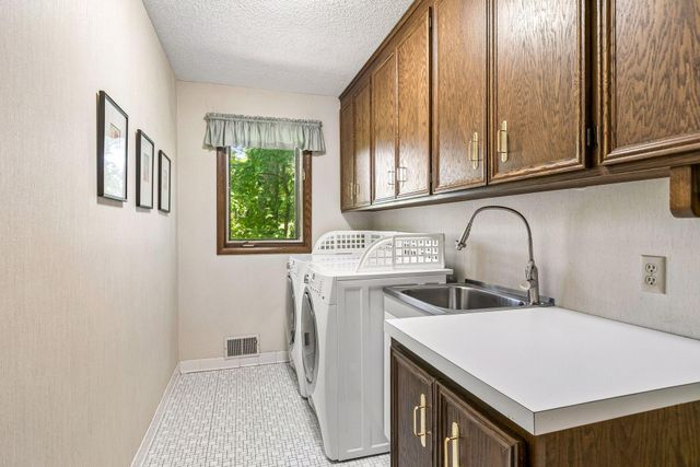 14805 Minnehaha Place, Wayzata, MN 55391