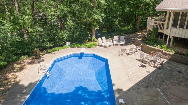 14805 Minnehaha Place, Wayzata, MN 55391