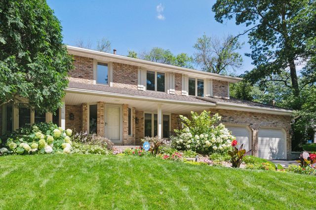 14805 Minnehaha Place, Wayzata, MN 55391