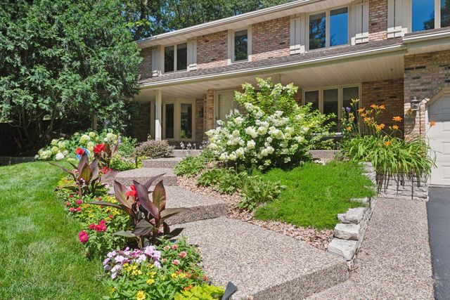 14805 Minnehaha Place, Wayzata, MN 55391
