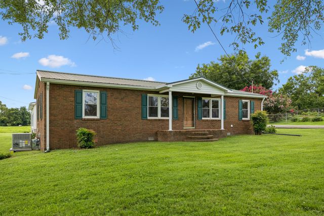 861 Fox Ln, Lewisburg, TN 37091