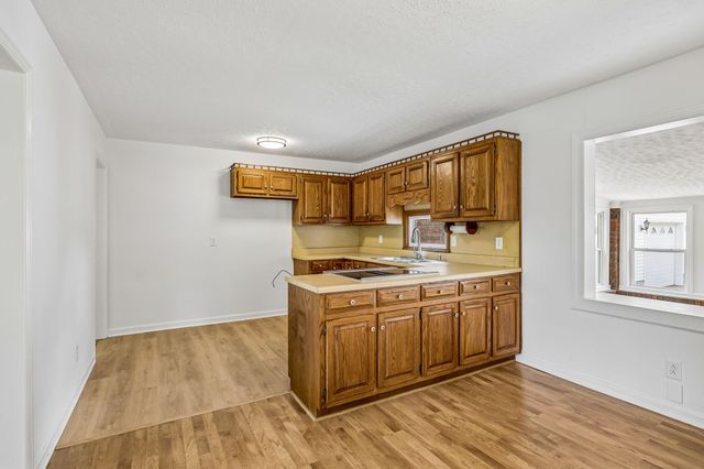 861 Fox Ln, Lewisburg, TN 37091
