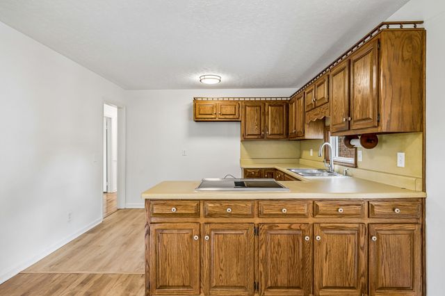 861 Fox Ln, Lewisburg, TN 37091