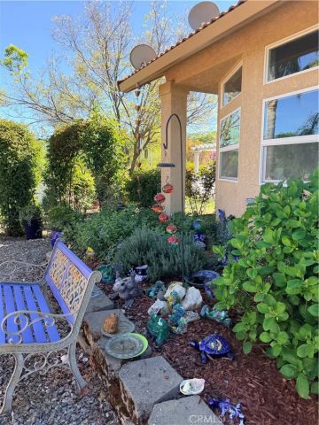 9556 Banderilla, La Grange, CA 95329