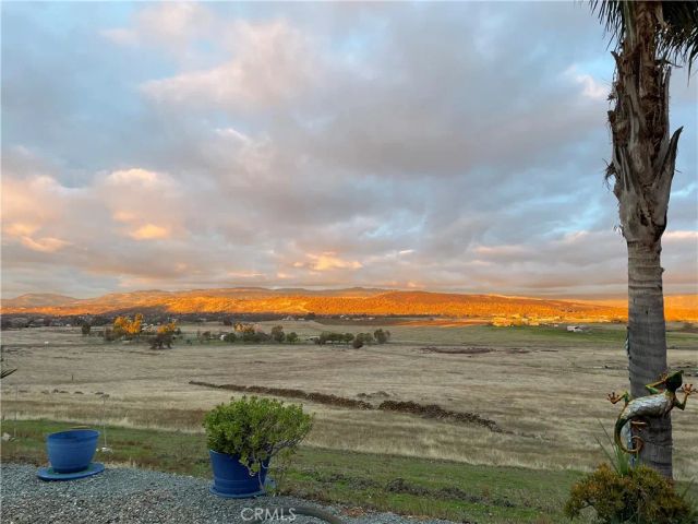 9556 Banderilla, La Grange, CA 95329