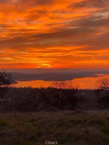 9556 Banderilla, La Grange, CA 95329