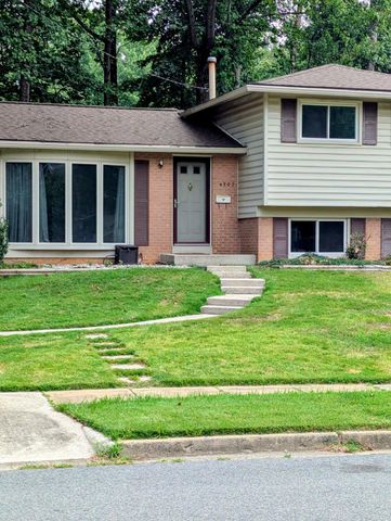 4507 WEYBURN DR, Annandale, VA 22003