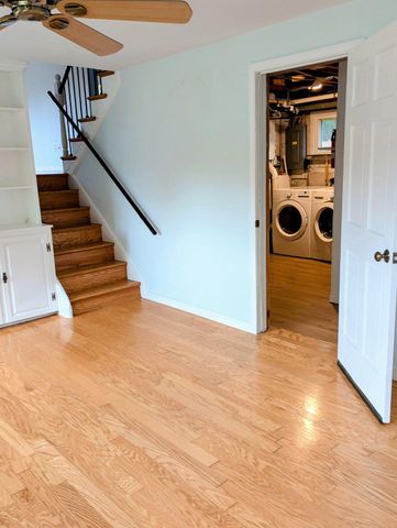 4507 WEYBURN DR, Annandale, VA 22003