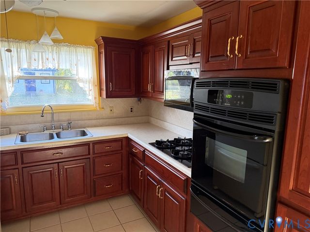 20408 Loyal Ave, Petersburg, VA 23803