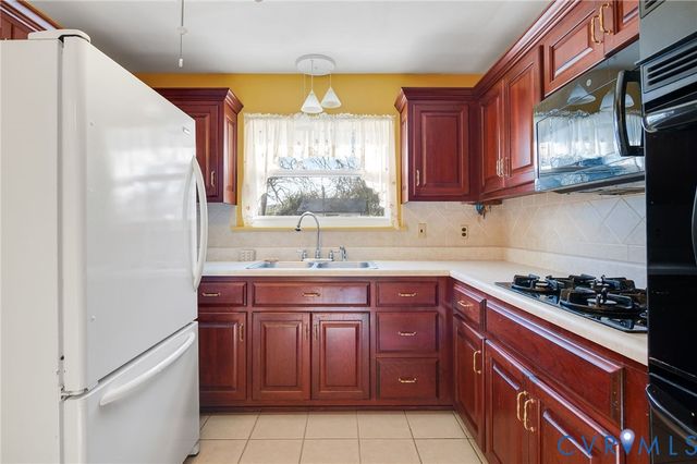 20408 Loyal Ave, Petersburg, VA 23803