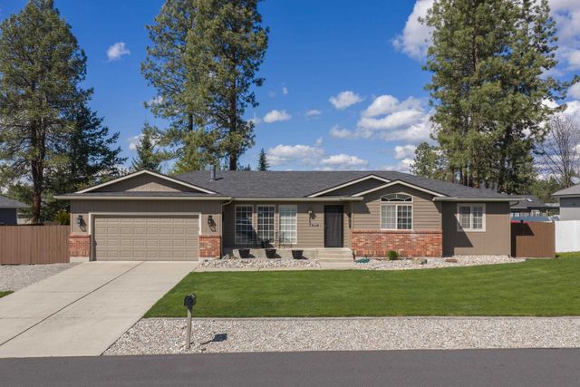 3807 E Tanager Ln, Mead, WA 99021