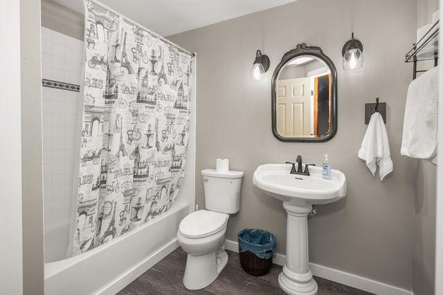 3807 E Tanager Ln, Mead, WA 99021