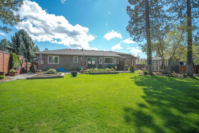 3807 E Tanager Ln, Mead, WA 99021