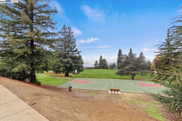 1839 Shirley Dr, Benicia, CA 94510