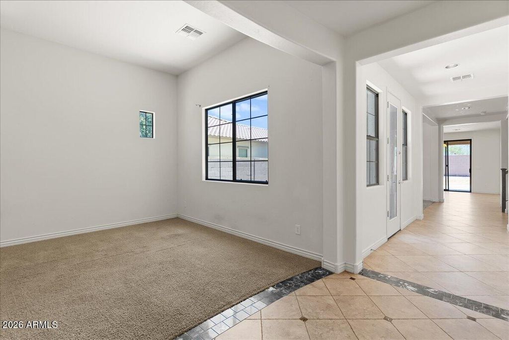 13585 S 175TH Drive, Goodyear, AZ 85338 — photo 4