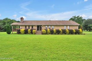 12285 Us Highway 421, Burgaw, NC 28425