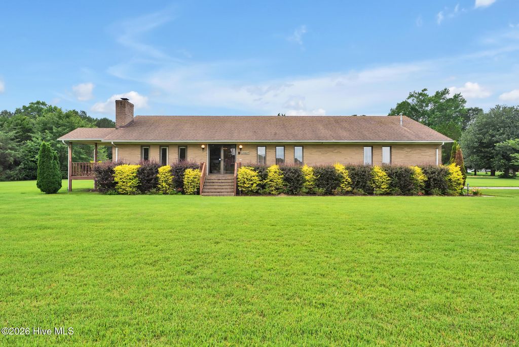 12285 Us Highway 421, Burgaw, NC 28425