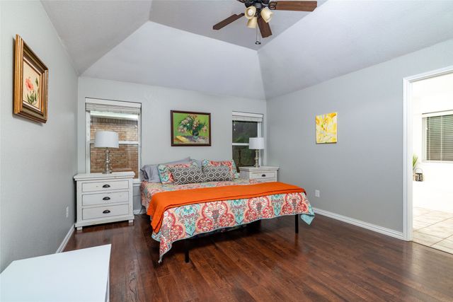 1808 Estates Drive, Mansfield, TX 76063