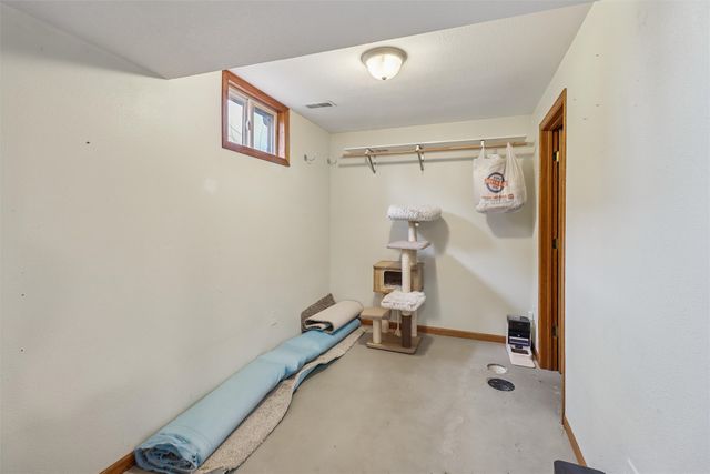 309 3rd Street NW, Bondurant, IA 50035