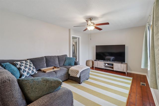 309 3rd Street NW, Bondurant, IA 50035