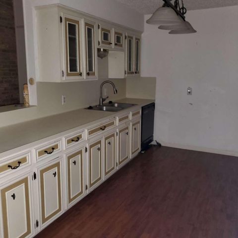 4850 Slade Ben Lane, Alvin, TX 77511