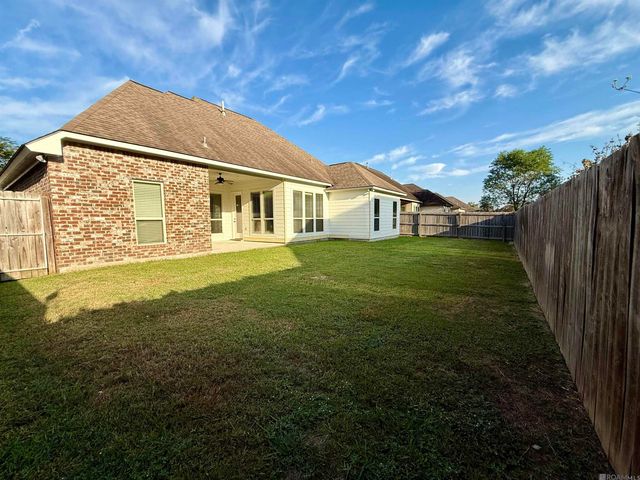 12084 Rotterdam Ave, Geismar, LA 70734