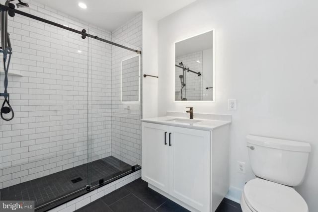 2106 TYSONS RIDGELINE RD, Falls Church, VA 22043