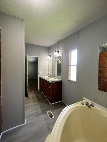 16197 Western Echo Road, Conroe, TX 77302