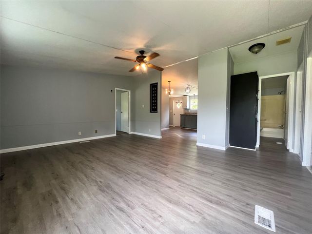 16197 Western Echo Road, Conroe, TX 77302