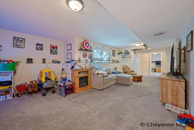 5274 FISHING BRIDGE, Cheyenne, WY 82009