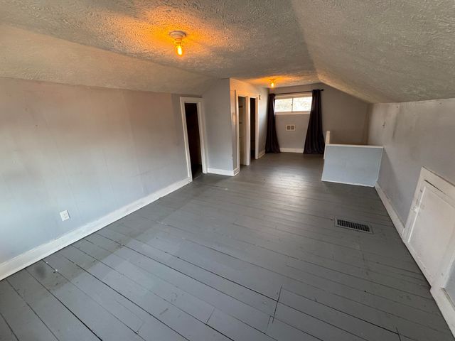 227 Eldred Street, Battle Creek, MI 49015