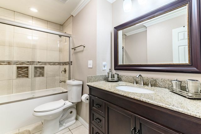 1106 Coronet Street, Irving, TX 75062