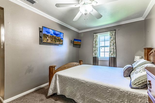 1106 Coronet Street, Irving, TX 75062