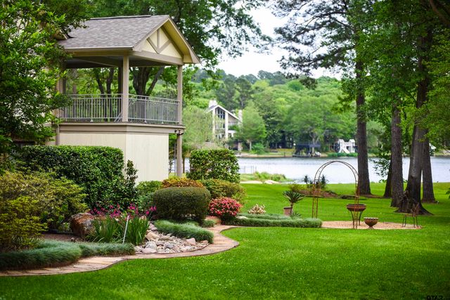 1513 Lake Park Circle, Hideaway, TX 75771