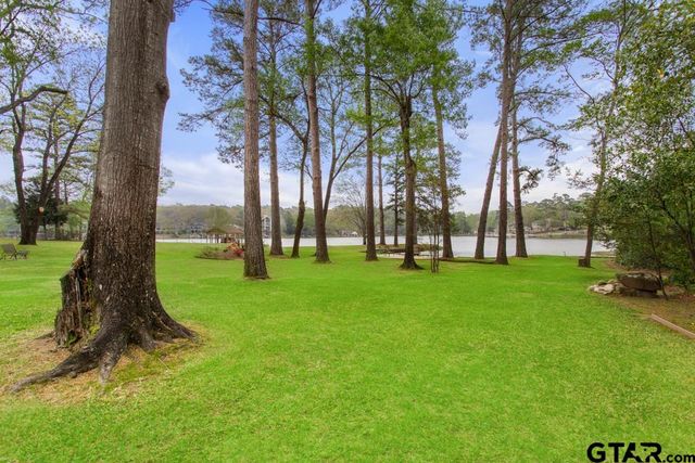 1513 Lake Park Circle, Hideaway, TX 75771